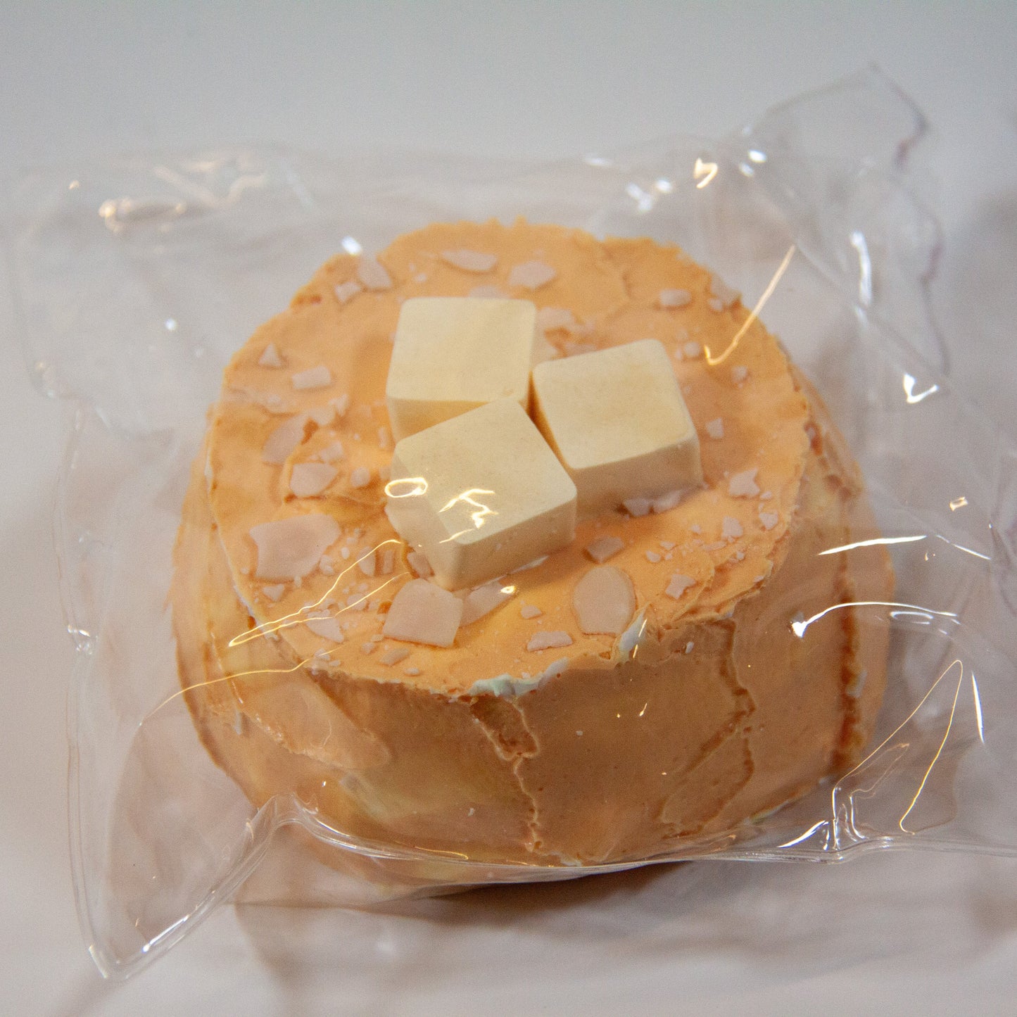 F23 Caramel Cream Block Cake Taba Squishy