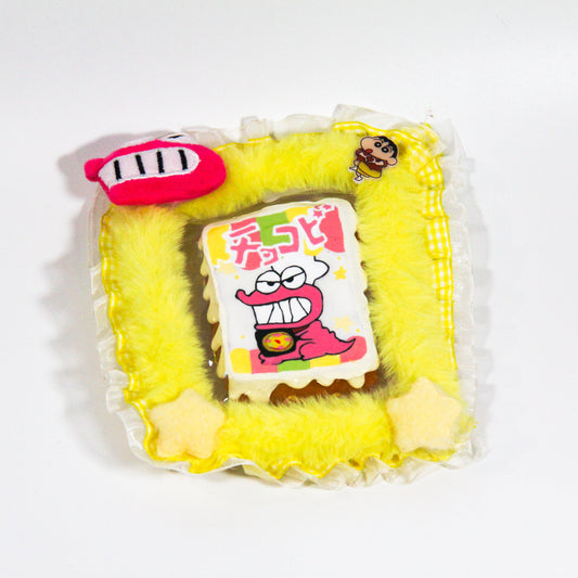 D15 Shin-chan Monster Yellow Fluffy Charm – Kawaii Cartoon Plush Pendant Taba Squishy